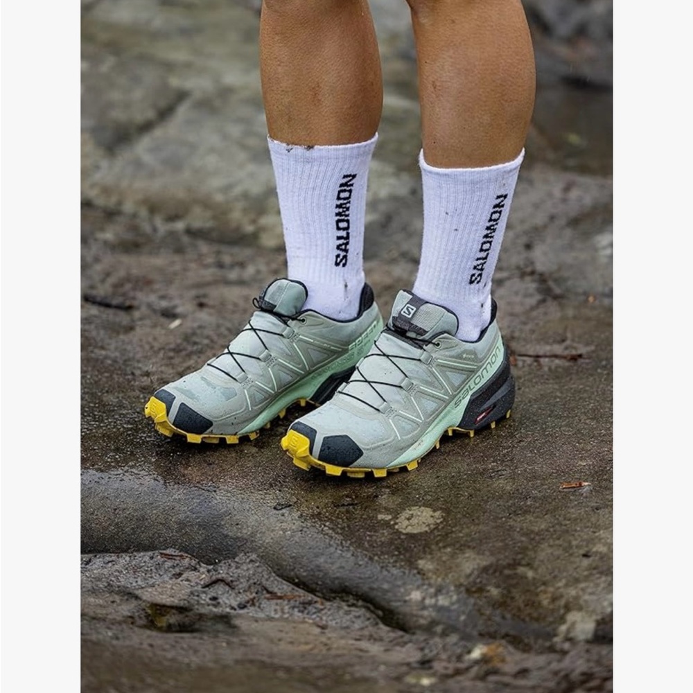 NWT Salomon Women's Speedcross 5 Gore-Tex Trail Running Shoe Size 8.5 - Picture 7 of 8